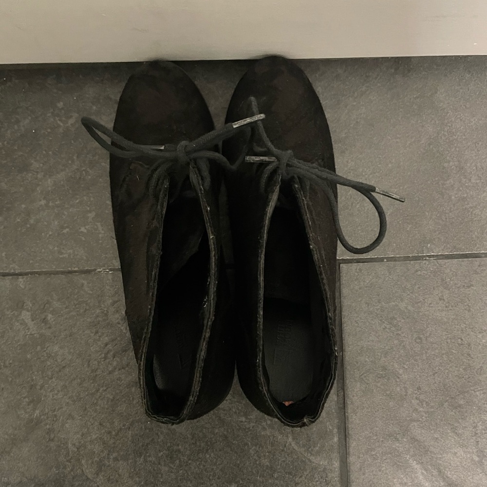 Black dressy heeled boots size 9 1/2